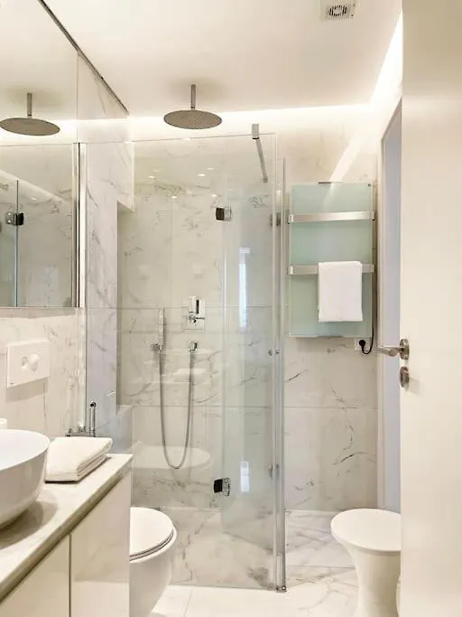 Charming Lapa Apartment With A Private Patio Lisbon